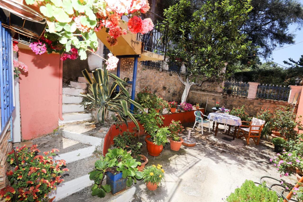 Alexis & Loula Village House Arkadades Exterior foto