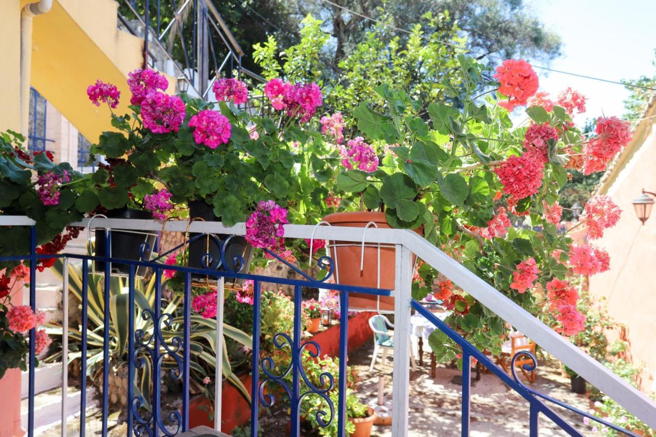 Alexis & Loula Village House Arkadades Exterior foto